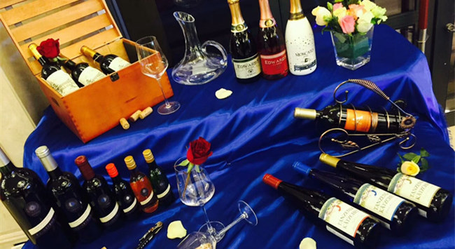 進(jìn)口紅酒加盟生意要怎么做 進(jìn)口紅酒加盟生意要怎么做